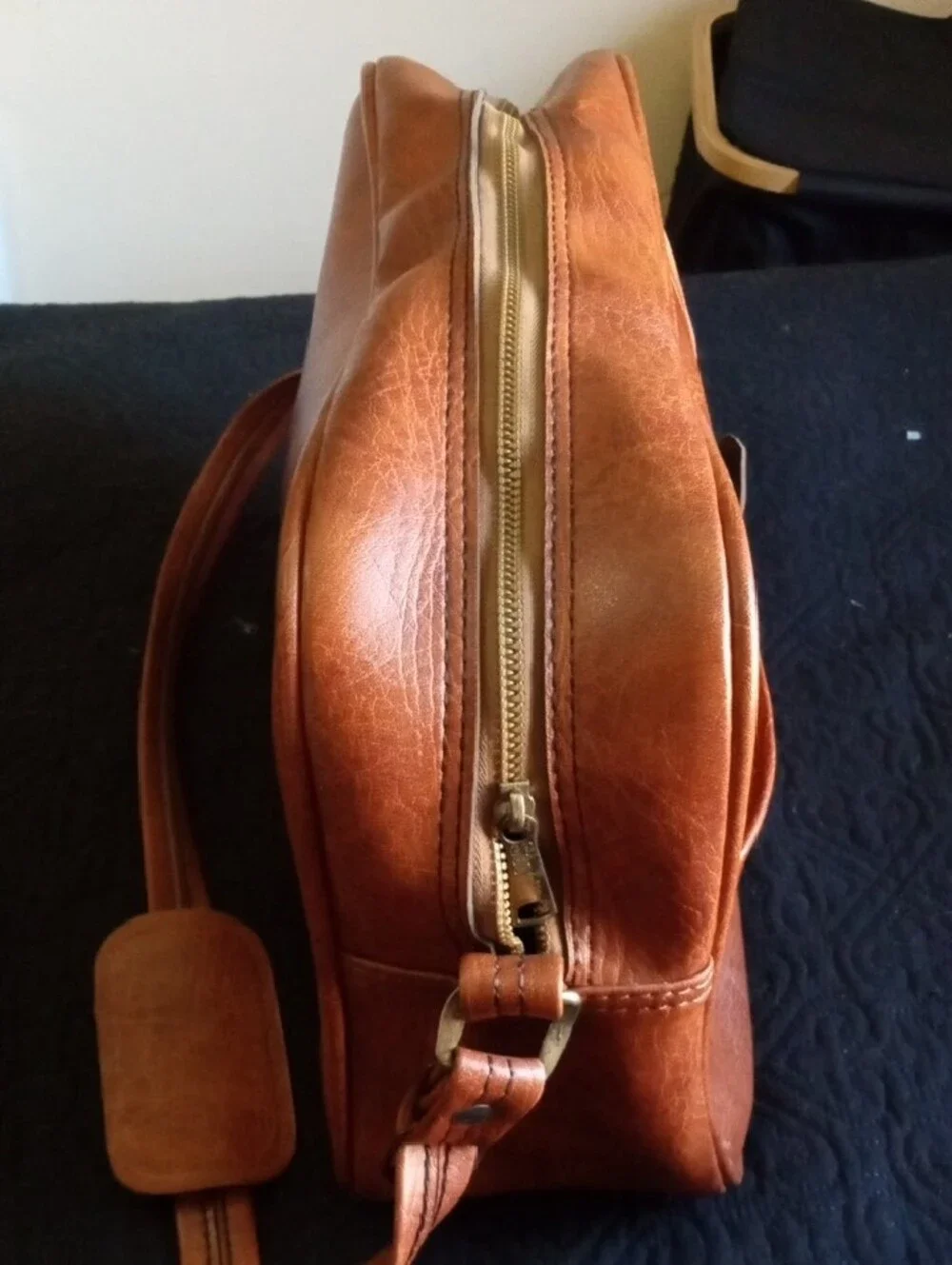 70s Classic Brown Vinyl Carry On Travel Shoulder Laptop Bag